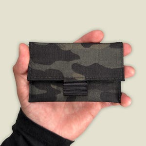 Bolsa EDC / MultiCam® Negra / Cartera Minimalista / Cierre de Velcro