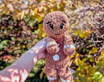 Gingerbread man crocheted snuggler