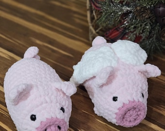 Little Piggy Crochet Plushie