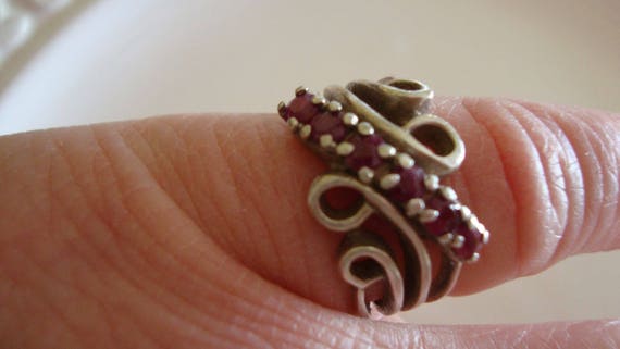 925 Sterling Silver fanciful ring with ruby-colou… - image 1