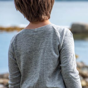 Merino Wool Long Sleeve Top - Kids Mid Weight - Pebble (Grey with Charcoal Flecks) - 230gsm