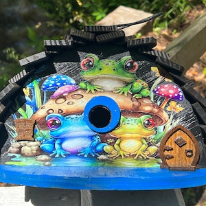 BIRDHOUSE, Frog Birdhouse, Crooked Birdhouse, Unique Birdhouse, Large Birdhouse, Bird Decor, Yard Decor, Fairy Birdhouse, Frog Yard Decor