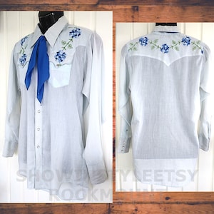 Rockmount Ranch Wear Vintage Western Men's Cowboy, Rodeo Shirt, Pale Blue with Embroidered Flowers, Approx. XLarge see meas. photo image 1