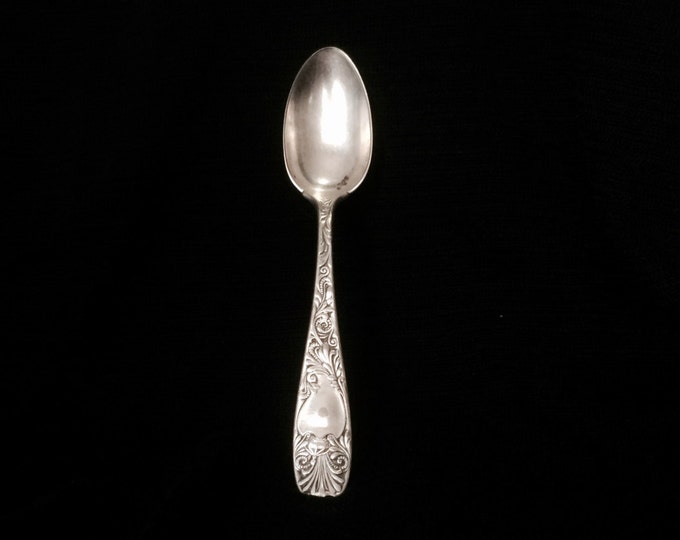 A 1930-40's Gorham Pat. 87 Sterling Silver Plated Flowering Crown Designed Fine Dining Spoon, 6x1.25x.25", 30.36 Grams #3169