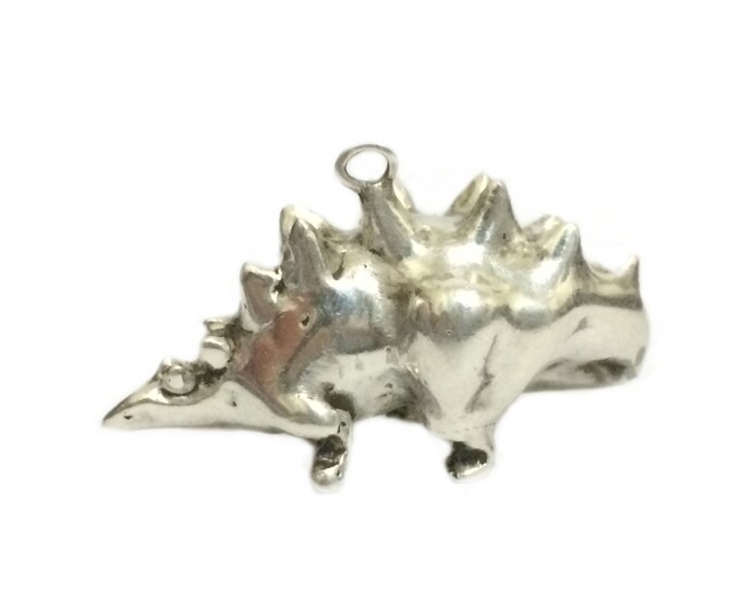 A Heavy Statement Early 1920-30's Mexican Dinosaur Charm-Pendant / Sterling Silver, 3.5x2x1.5 (CM) #4216