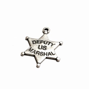 A Mid Century Faux US Government Issue &quot;Deputy US Marashal&quot;  Star pendant-charm / Sterling Silver, .5x.5x.09&quot;, .68 Grams #3251
