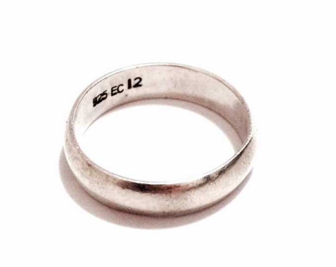 A Delicate Minimalist Mid-Century Mexican Designer Signed 'EC' Ring / Sterling Silver, size 7, 2.82 Grams #3489
