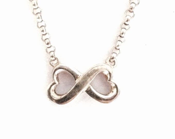 A Mid-Century Doublet-Wrapped-Heart Charm-Pendant on a 16" Cable Chain Necklace /Sterling Silver, Spring Clasp, .75x.25x.2", 7.5 Grams #3377