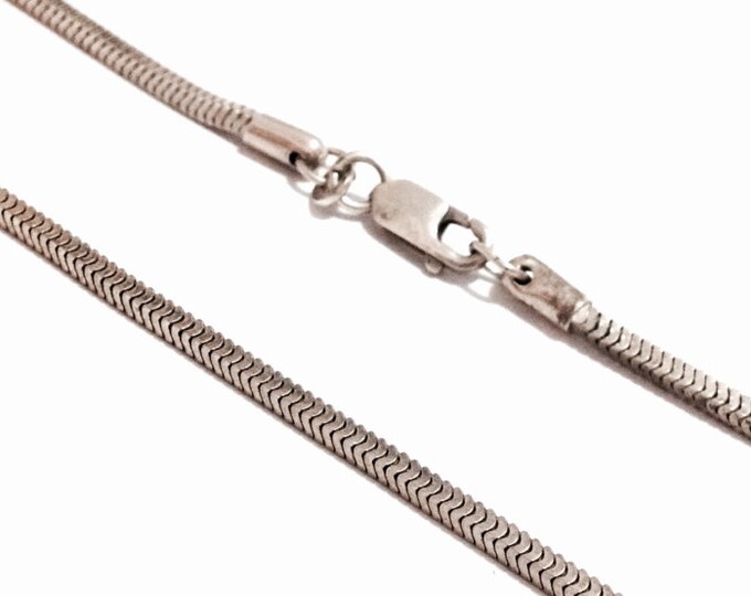 A 17" Mid Century Italian Designer 'AZ' Square-Box-Herringbone Chain Necklace / Sterling Silver, 11.52 Grams #3502