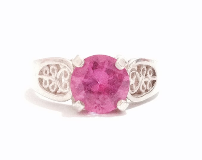 A Mid-Century Ornate Art Nouveau Solitaire Brilliant Cut Pink Glass Stone Ring / Sterling Silver, USA Ring Size 7.75, 3.25 Grams #3514