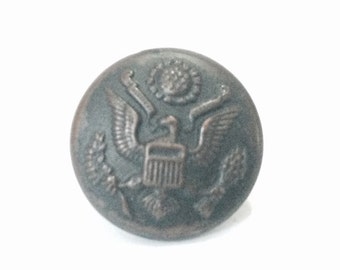 A Rare-Important WWII USA Army Great Seal Brass Uniform Button - Designed By Sigmund Eisner, Red Bank NJ, .5x.5x.5&quot;, 1.60 Grams #4090