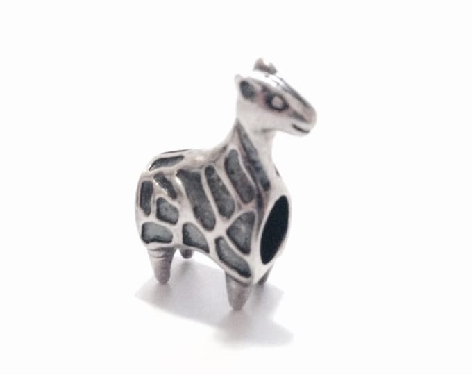 A Mid Century Hammered Giraffe Loop Pendant-Charm / Sterling Silver, .5x.5x.25", 2.75 Grams #3439