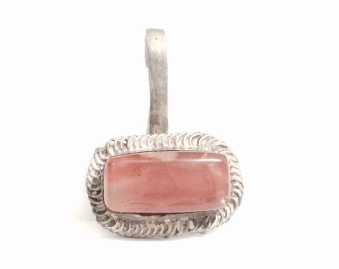 A Stunning Early 1900's Southwestern Native American Solitaire Carnelian Pendant / Sterling Silver, 1.25x1.75x.75", 12.84 Grams #4109