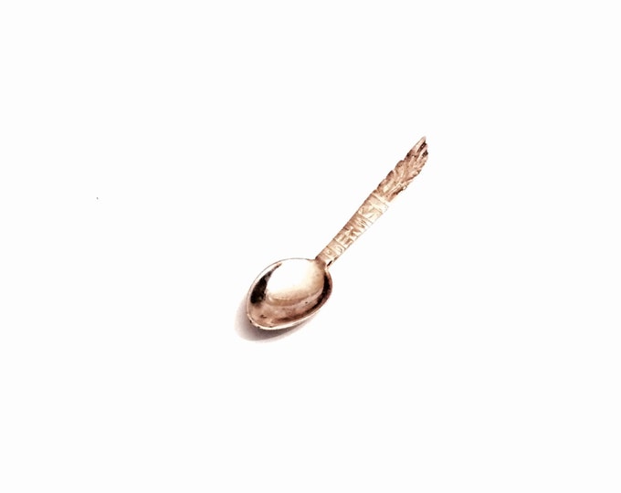 A Vintage Miniature Carved Sterling Silver Demitasse Spoon, Stamped 925 Sterling TE35, 3x.5x.25", 5.5 Grams, #2810