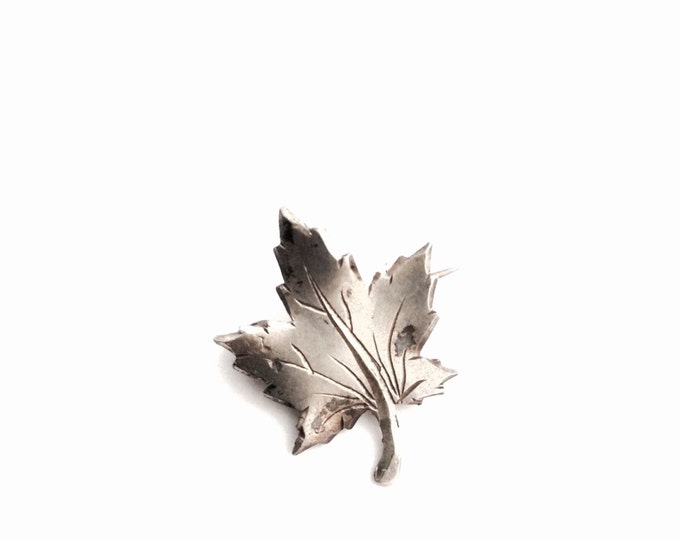 Early 1900's Handmade Art Nouveau Fall Leaf Pin/Brooch, Antique Sterling Silver JewelryCraft.75x.75x.10", 1.00Grams #1383