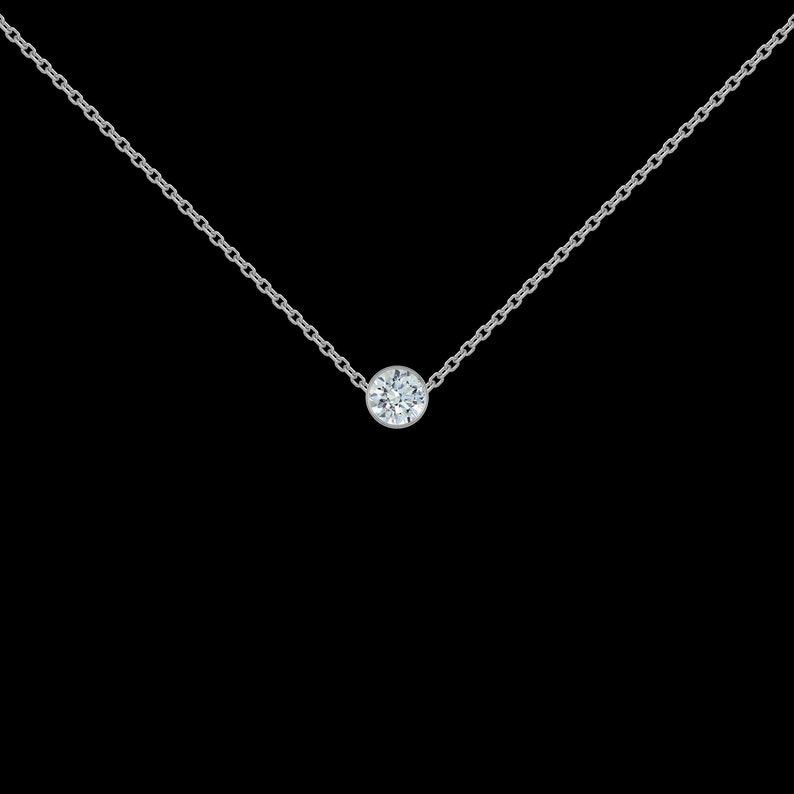 18 ct Diamond Necklace in 925 Sterling Silver