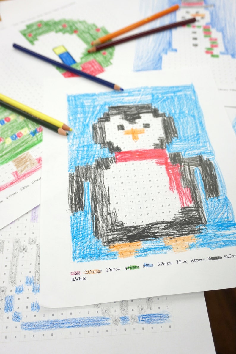 Peut inclure: Une feuille d'activit&eacute; de coloriage par num&eacute;ros avec un pingouin dessin&eacute; dessus. Le pingouin porte une &eacute;charpe rouge et se tient sur un fond bleu. La feuille comprend une l&eacute;gende de couleurs avec les num&eacute;ros 1 &agrave; 10, correspondant &agrave; diff&eacute;rentes couleurs.