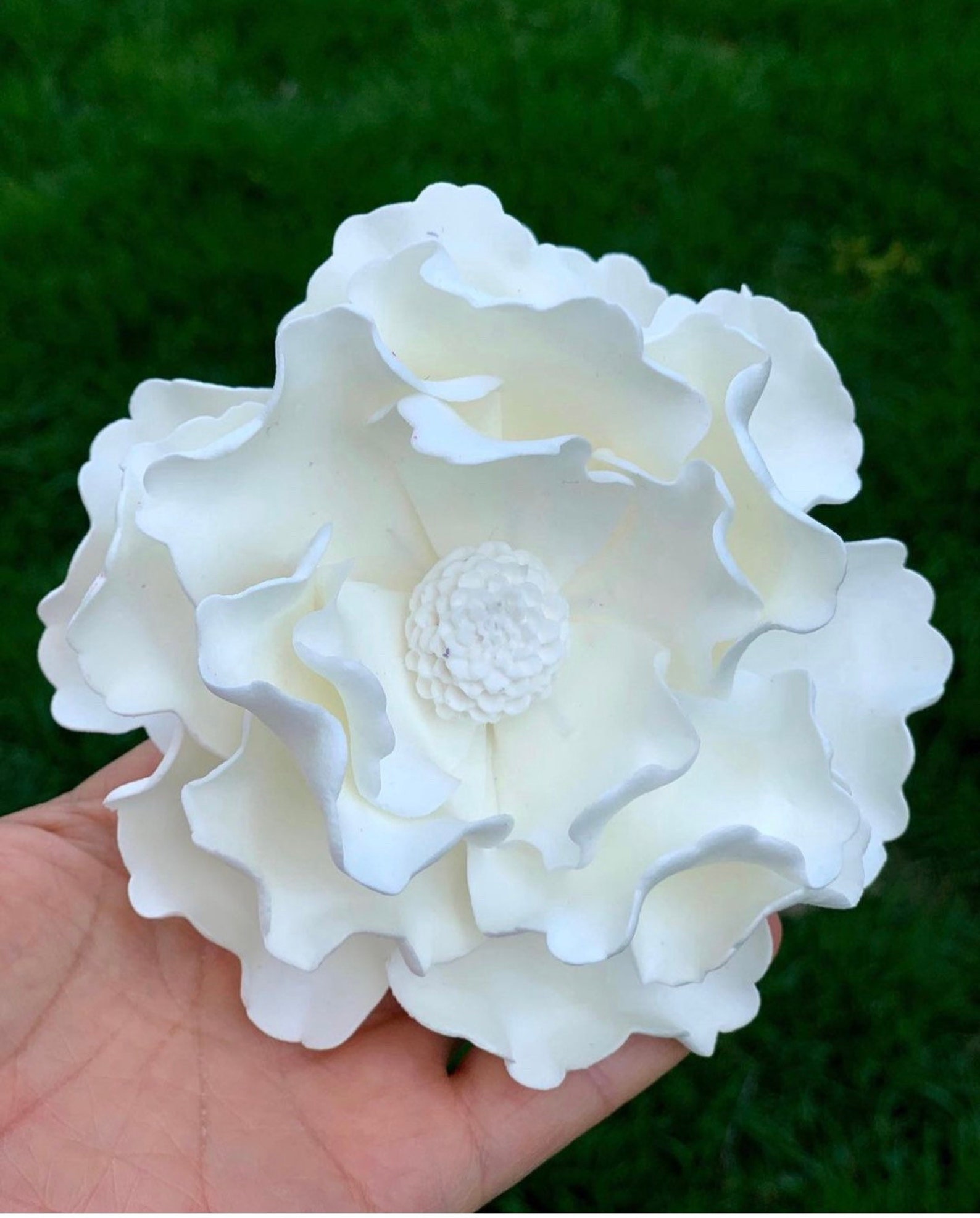 Gum Paste White Peony Large 4 by Garden Sugar Flowers 4 per Etsy