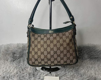 Beautiful Vintage Gucci Shoulder bag