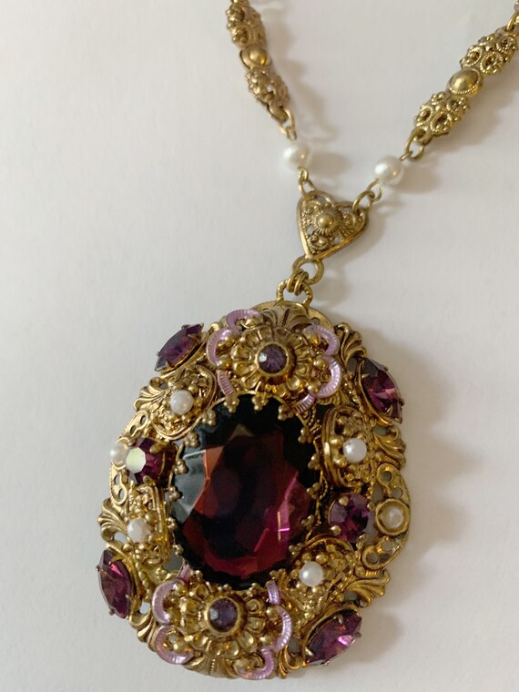 Western Germany purple and pearl rhinestone neckla