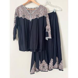 ヴィンテージ 80年代 バリ エメラルドデザイン 全サイズ OS マクラメセット トップス スカート ブラック アート