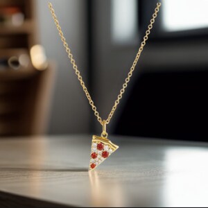 Mystic Pizza Zircon Minimalist Necklace