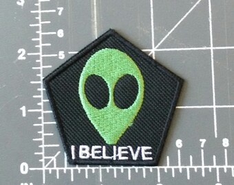 Alien / ET / The Truth is out There  (free mailing in U.S.)