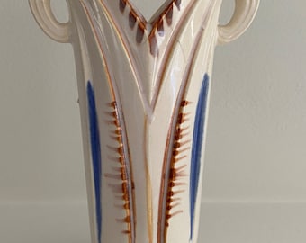 Vintage majolica bud vase, of Japanese origin in a charming Art -Deco pattern