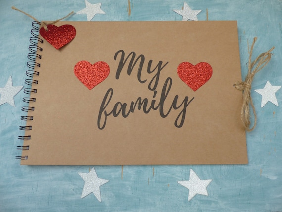 PERSONALISED 1ST HOLIDAY PHOTO ALBUM MEMORY BOOK//SCRAPBOOK /& FREE Delivery in the UK