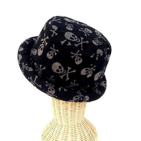 Skull and Crossbones Hat, Skull Hat, Bucket Hat, Boho Hat, Hippie Hat, Bohemian Hat, unisex Cap hat, Black Hat