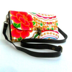Portefeuille bohème, portefeuille brodé, portefeuille bohème, portefeuille femme, portefeuille hippie, portefeuille ethnique, sac à main bohème, sac à main ethnique, portefeuille végétalien, cadeau