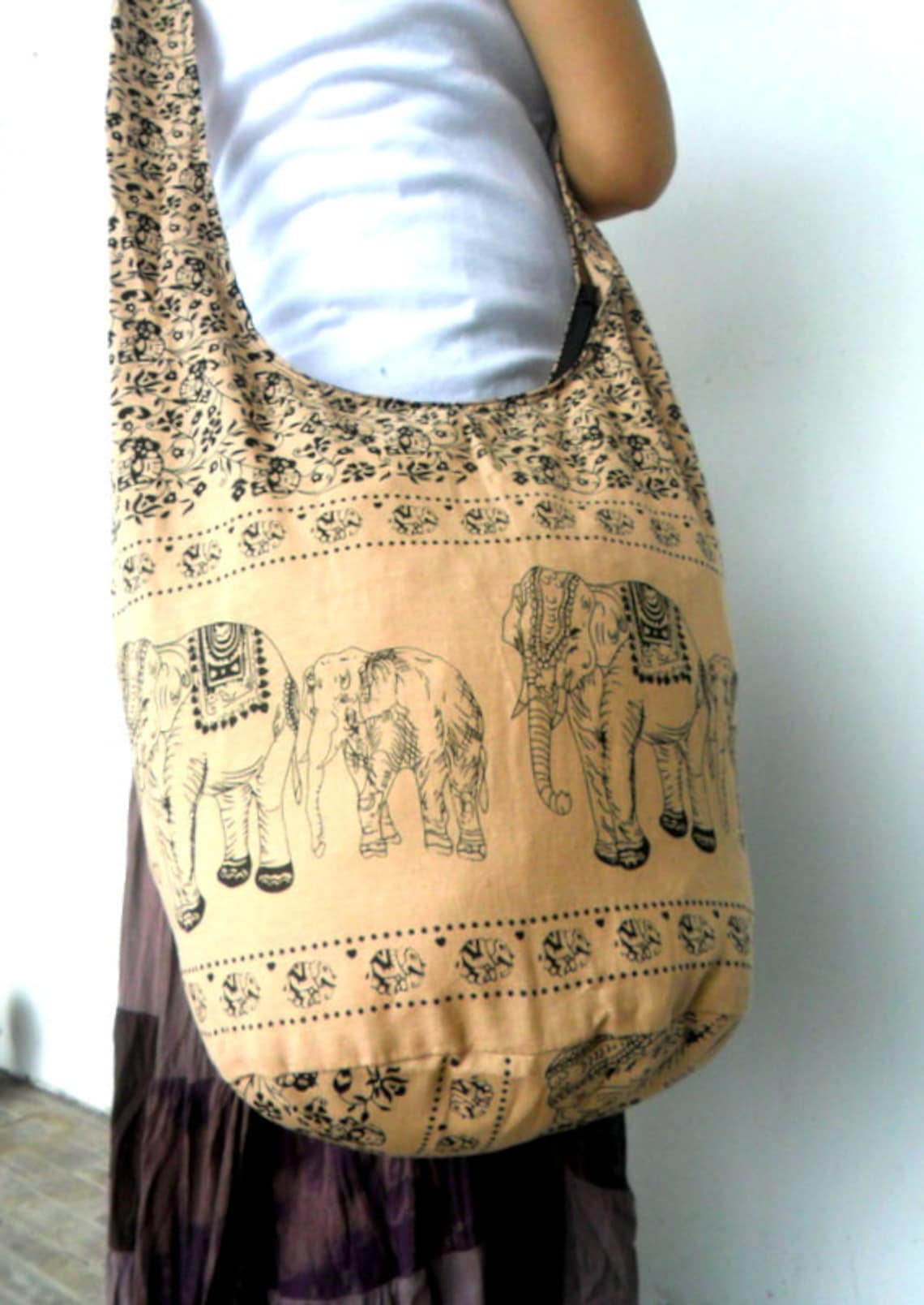 Qiwenr Elephant Shoulder Bag, Elephant Tote Bag, Mobile Phone