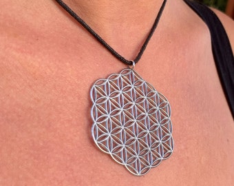 Sterlingzilveren hanger met levensbloem: ketting heilige geometrie