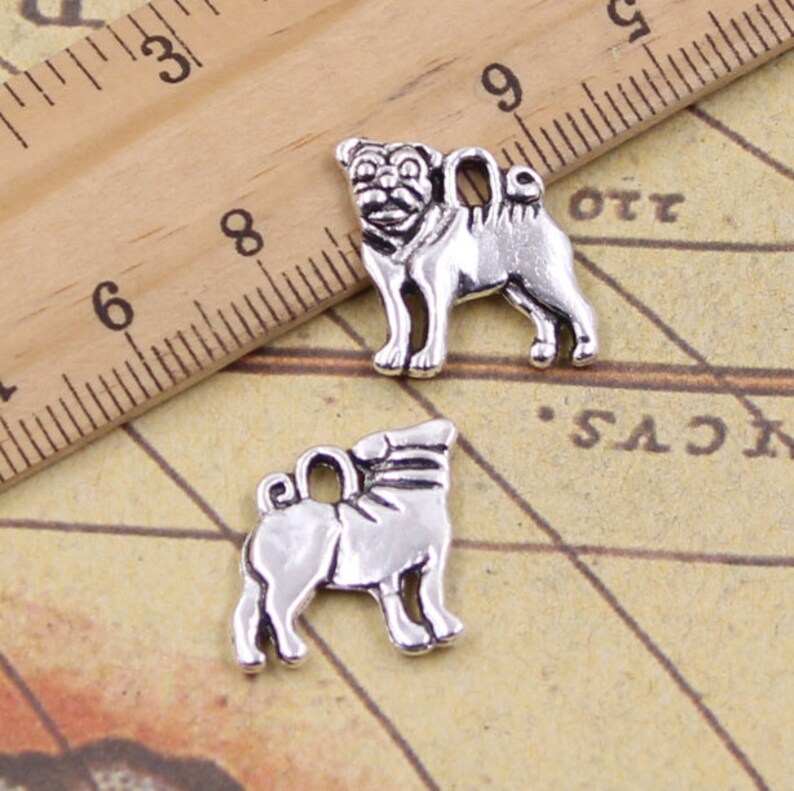 30pcs Pug charms pendant 16x15mm antique silver ornament accessories jewelry making DIY handmade craft base material Antique silver