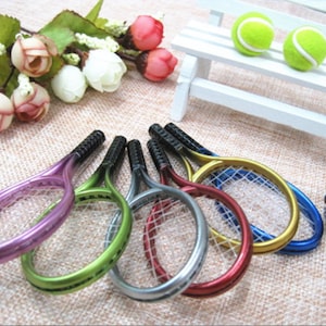 1 set Mini Tennis Racket & Ball For Children Gift Miniature Garden Sport house Dollhouse Accessory