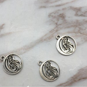 20pcs Howling Wolf Charms Fire Fox pendant 17x20mm antique silver ornament accessories jewelry making DIY handmade craft base material