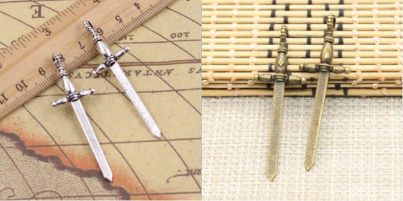 10 stücke Schwerter charms anhänger 59x19mm antik silber/antik bronze verzierung zubehör schmuck machen DIY handarbeit basismaterial Bild 1