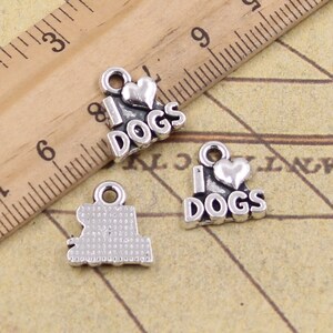 40 Stück I love Hunde Hängeanhänger Charms 13 x 12 mm Antik Silber Ornament Zubehör Schmuckherstellung DIY Handarbeit Material