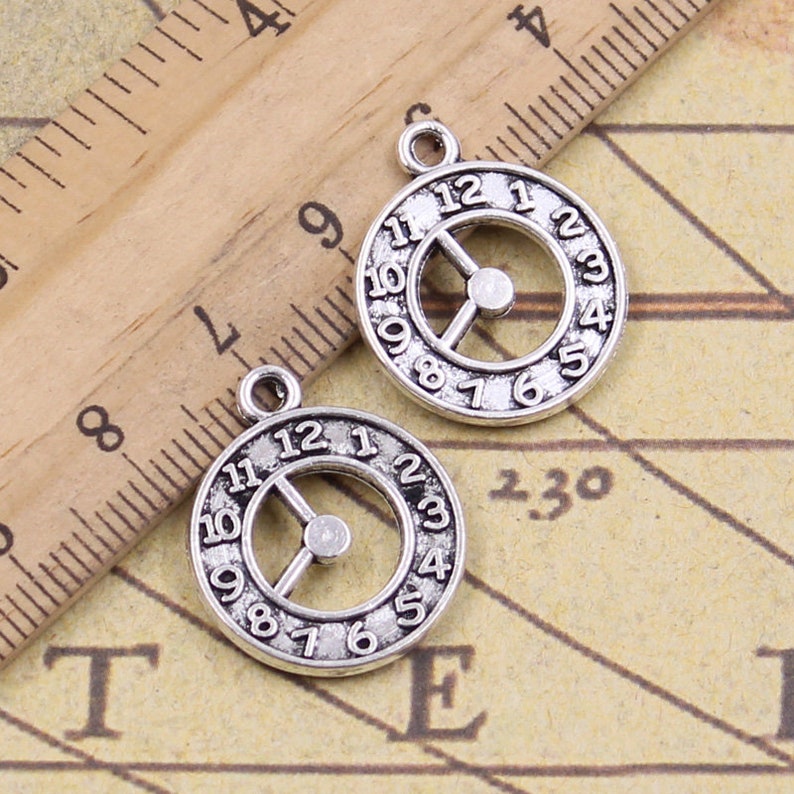 20pcs Clock charms pendant 17mm antique silver ornament accessories jewelry making DIY handmade craft base material Antique silver