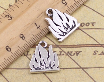 20 Stück Flammen Charms Anhänger 15x18mm Antik Silber Ornament Zubehör Schmuckherstellung DIY Handarbeit Basismaterial