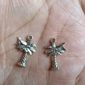 30pcs Palm tree charms Coconut Tree pendant 14x21mm antique silver ornament accessories jewelry making DIY handmade craft base material