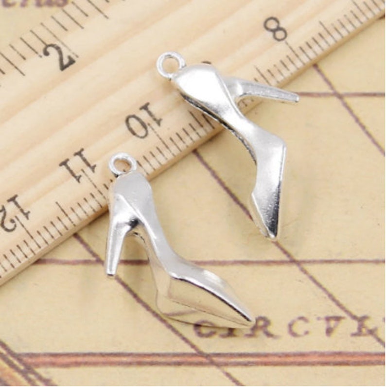 10pcs High heels charms high-heeled Shoes pendant 29x17mm antique silver/antique bronze ornament accessories jewelry making DIY material Antique silver