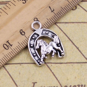 20pcs Horse shoes charms pendant 23x18mm antique silver ornament accessories jewelry making DIY handmade craft base material