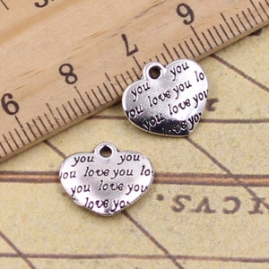 30 colgantes de amor con la letra "Te amo", 13 x 14 mm, plata antigua, accesorios para hacer joyas, material artesanal.