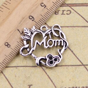 20 colgantes con dijes de "Amo a mi mamá", 26 x 24 mm, adornos de plata antigua, accesorios para hacer joyas, material artesanal para manualidades.