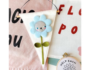 Daisy pennant banner - blue grumpy