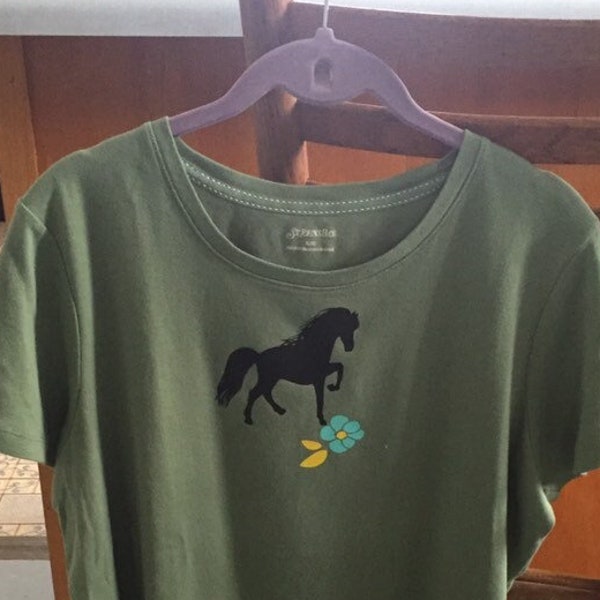 Horse tee shirt ladies blouse vinyl graphic horse design handmade/refashioned gift