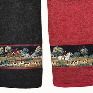 Fox hunt towel horse trailer decoration  camper towel  bathroom home  decoration Victorian home design Equestrian hand towel hunt dogs