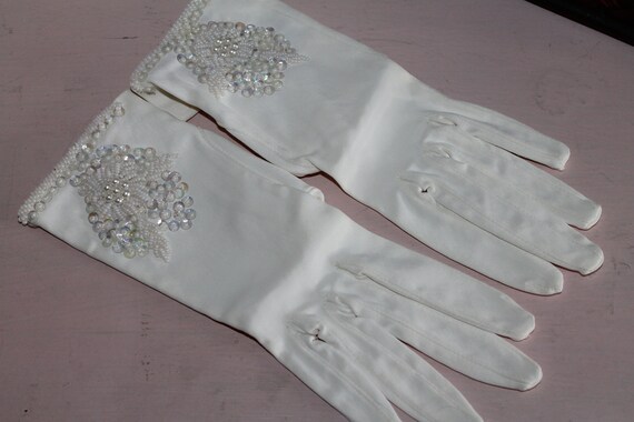 Vintage  Beaded Sequin  Pearl Gloves Youth Childs - image 1