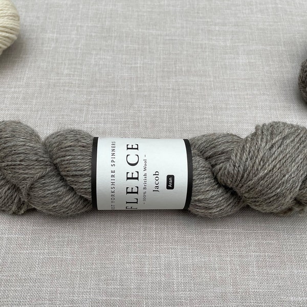 Jacob British Wool - West Yorkshire Spinners - Naturally coloured wool - undyed yarn - Colour: Light Grey #005 - 100g Aran weight